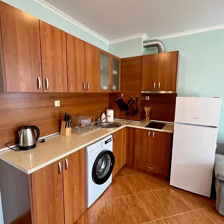 Apartman Helios Near Sea